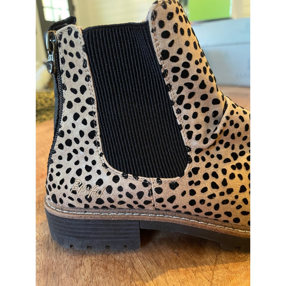 Blowfish Leopard Print Lug Sole Chelsea Boots Ankle Booties Zip Chunky 10 - Picture 10 of 11